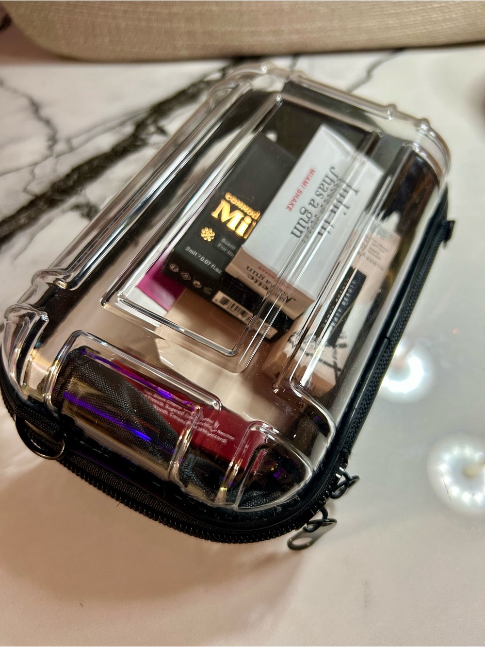 Transparent Makeup Protection Case - Picture 1 of 5